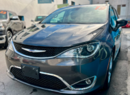 Chrysler Pacifica Limited 2019