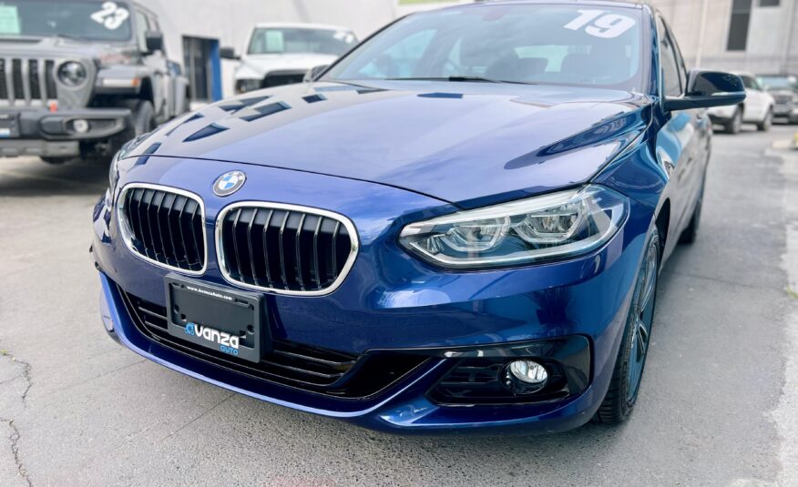 BMW Serie 1 2019 120ia Sport Line At