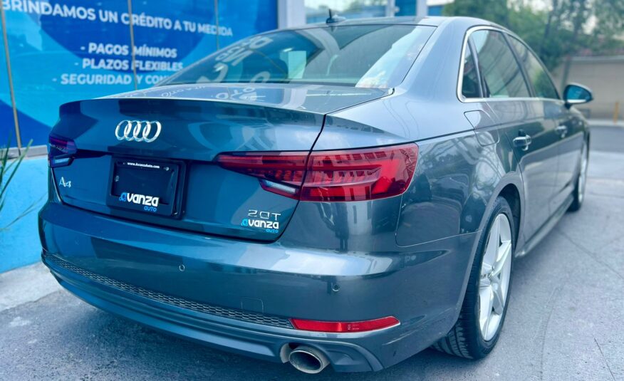 Audi A4 2018 2.0 S Line At